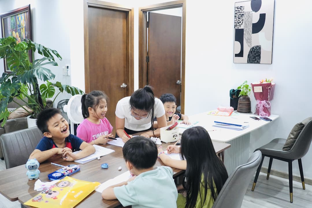 Hoạt động nhóm